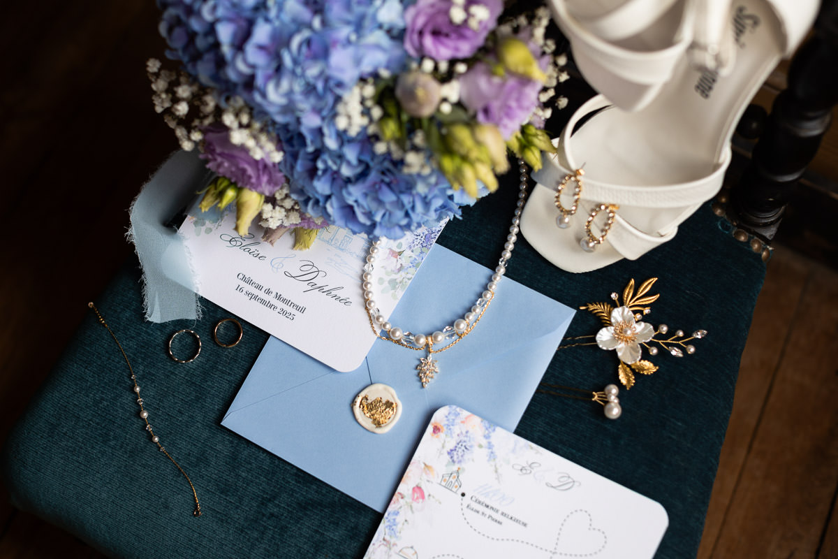 papeterie de mariage thème Bridgerton bleu et violet